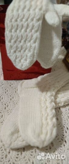Носочки и варежки женские
