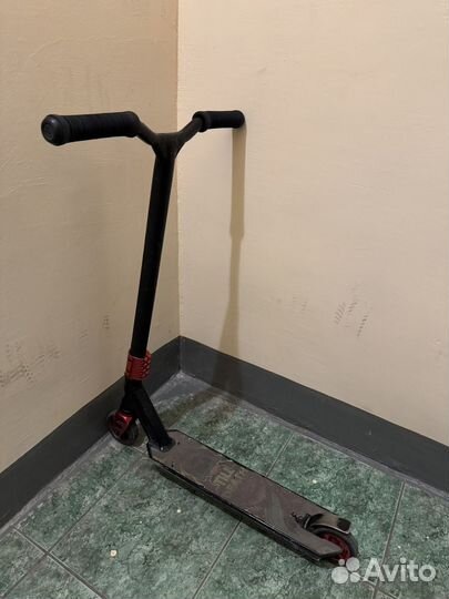 Трюковой самокат oxelo