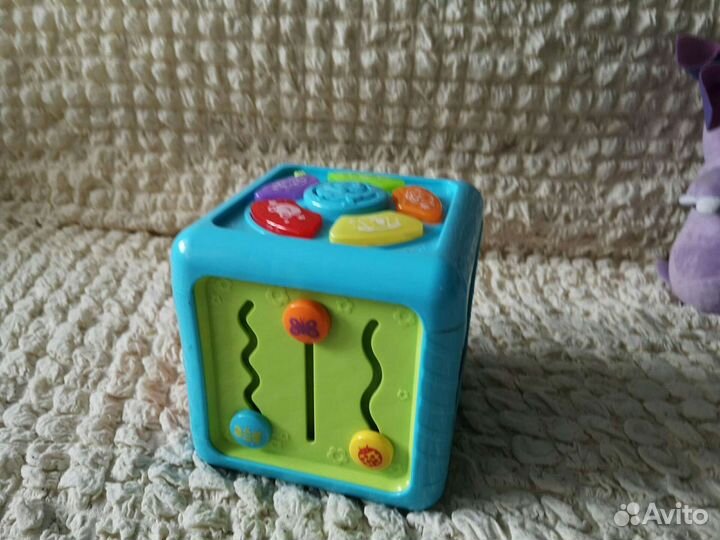 Кубик развивающий бизиборд Baby go