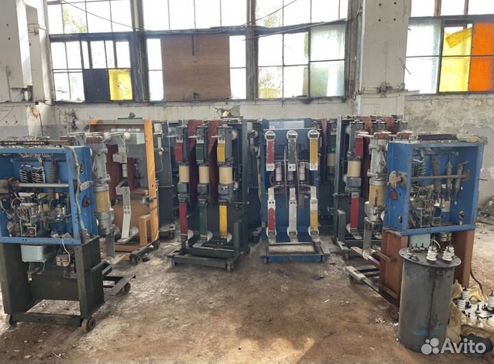 Трансформаторымасляный выключательпривода 1157