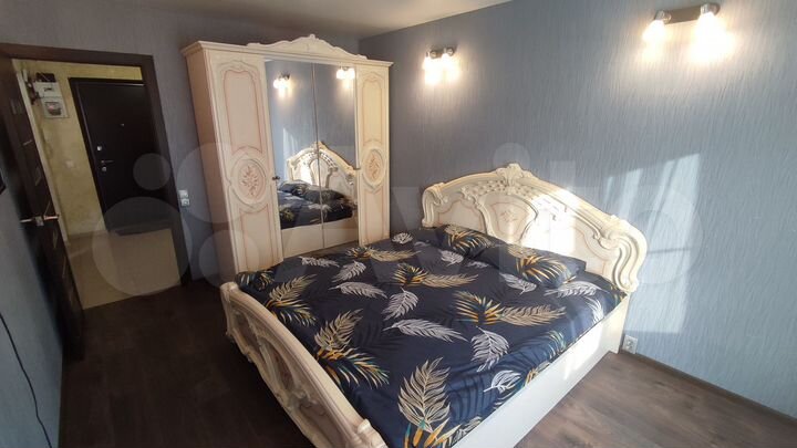 2-к. квартира, 65 м², 3/9 эт.