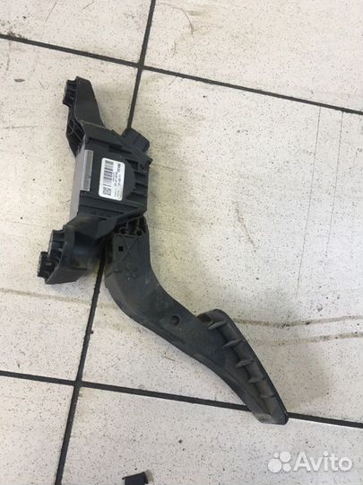 Педаль газа Hyundai Solaris 2 G4FG 2018