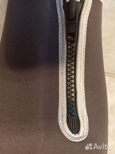 Гидрокостюм