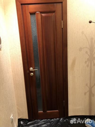 Дверь, дерево