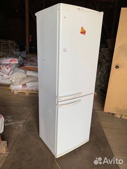 Холодильник бу