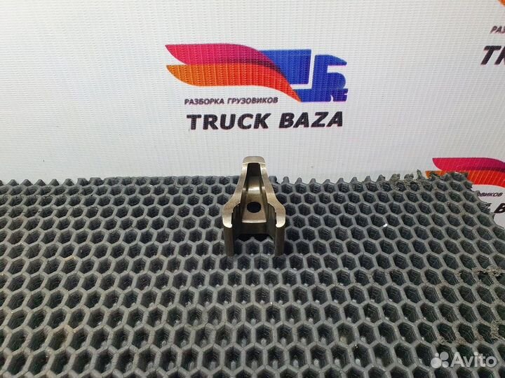 51101040065 Кронштейн форсунки