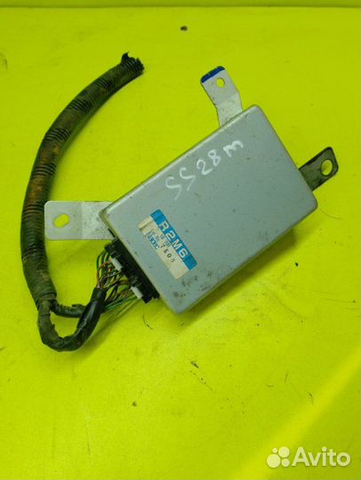 Блок управления двигателем Mazda Bongo SS28M R2