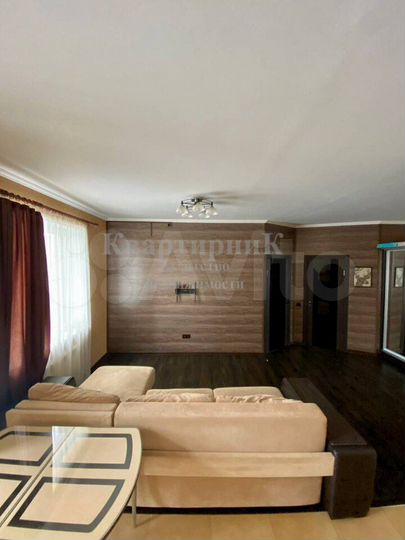 2-к. квартира, 63 м², 2/5 эт.