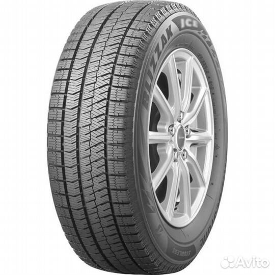 Bridgestone Blizzak Ice 215/45 R17 87S
