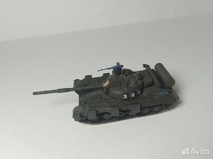 Танк Т-64 1:72