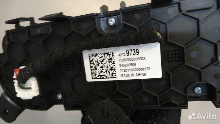 Переключатель отопителя Buick Encore GX, 2021