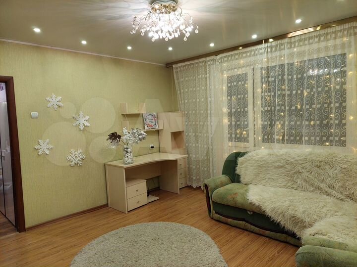 2-к. квартира, 54 м², 3/9 эт.