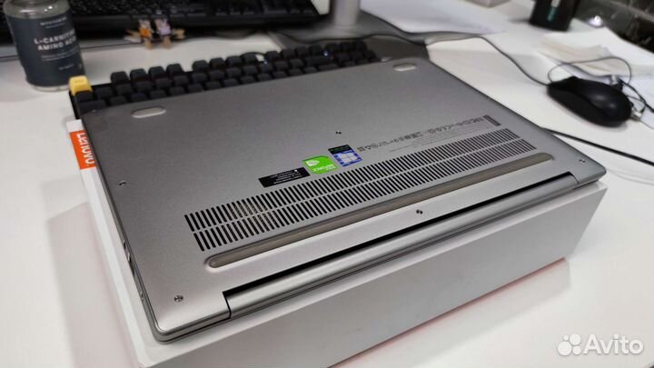 Lenovo Ideapad 720s-14IKB Intel Core i7-8550U 8Gb