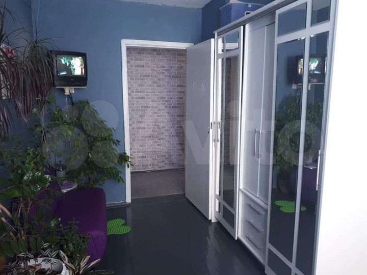 3-к. квартира, 50 м², 5/5 эт.