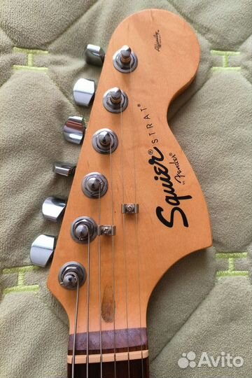 Fender Squier Affinity Stratocaster,большая голова