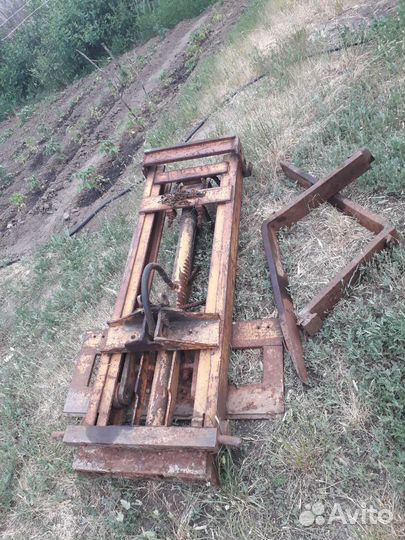 Погрузчик вилочный бу