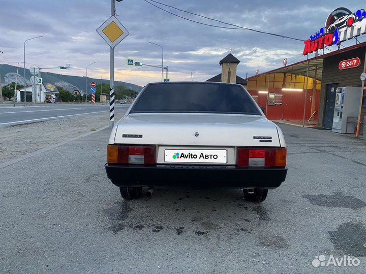 ВАЗ 21099 1.5 МТ, 2000, 280 000 км