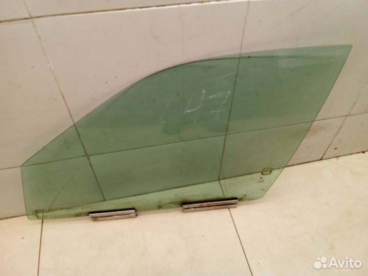Стекло двери переднее левое Saab 9-5 седан B235