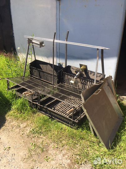 Мангал для зоны барбекю