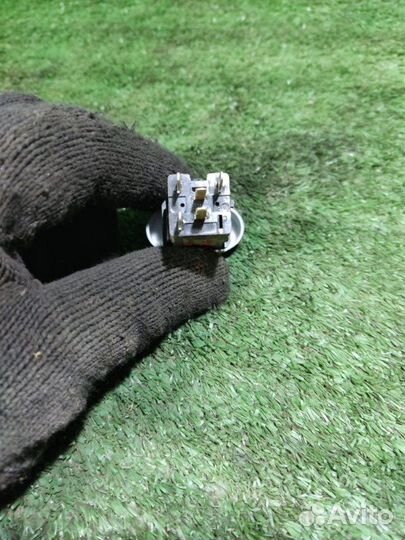 Кнопка обогрева заднего стекла LADA Kalina