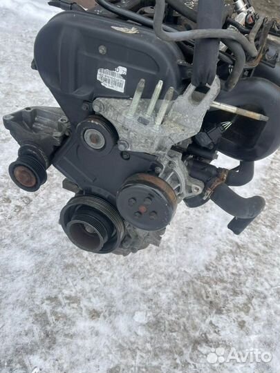 Двигатель Fiesta Focus Fusion 1.6 fydb