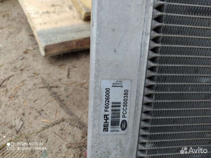 Радиатор охлаждения range rover Evoque