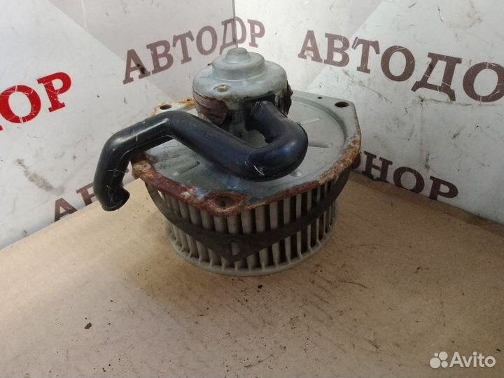 Моторчик печки Mazda 626 GE 2.0