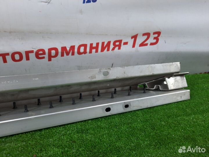 Подножка правая Bmw X5 E53 M54B30 2005