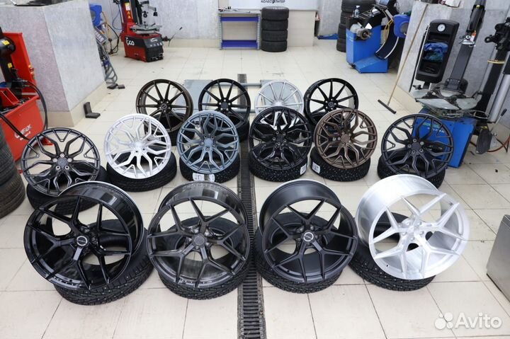 Кованые диски R22 Brixton Porsche Cayenne GT-02