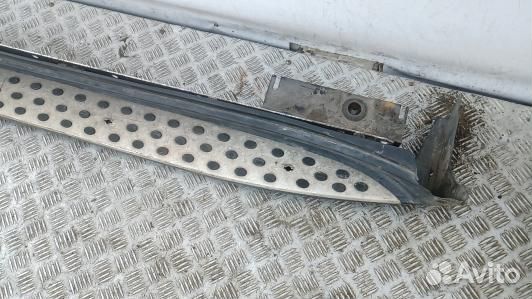 Подножка внешняя декоративная mercedes benz M-class W164 (4GS07OW02)