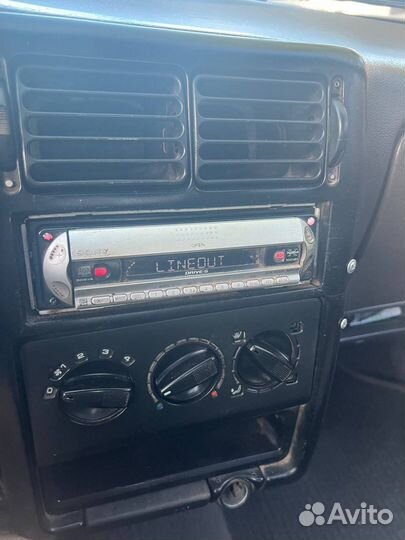 Магнитола sony