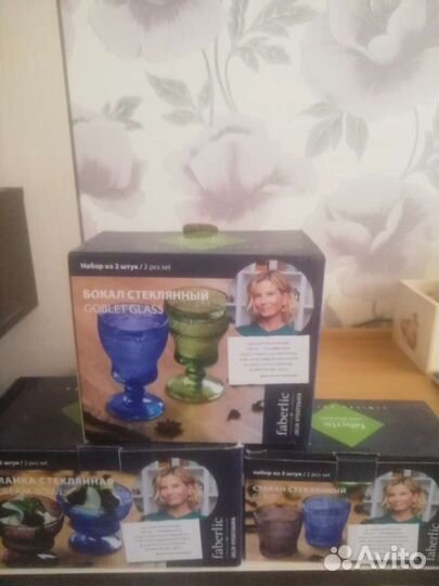 Стаканы, бокалы, креманки