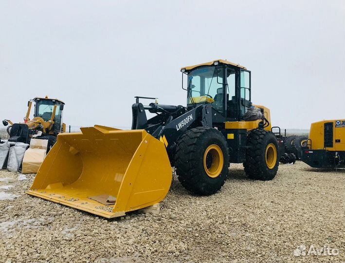 Фронтальный погрузчик XCMG LW500FN, 2024
