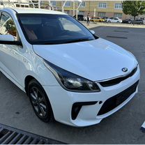 Kia Rio 1.4 AT, 2017, 305 000 км, с пробегом, цена 1 100 000 руб.