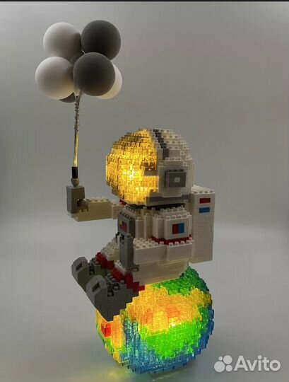 Конструктор новый 3d космонавт