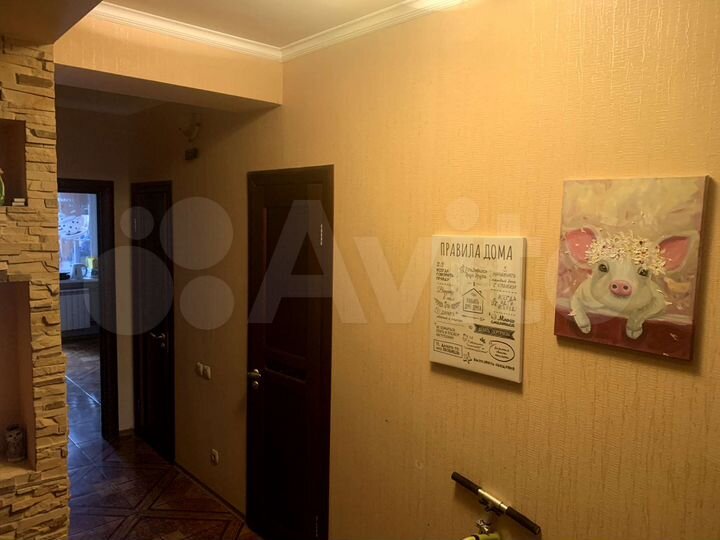 3-к. квартира, 79 м², 4/10 эт.