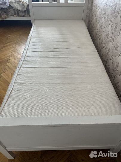 Кровать 90х200 IKEA