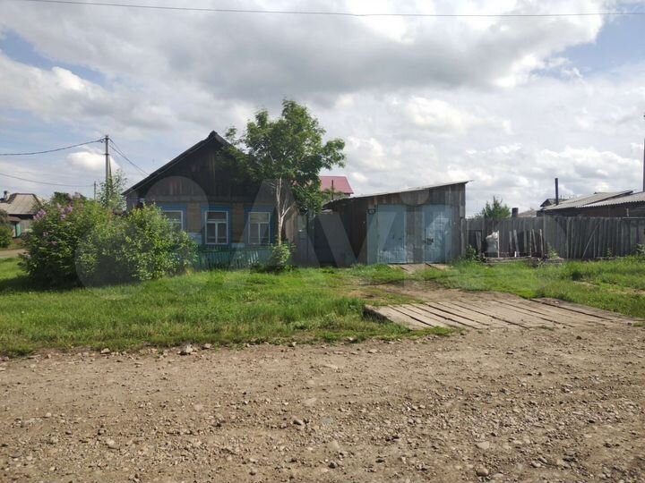 Дом 32 м² на участке 7 сот.