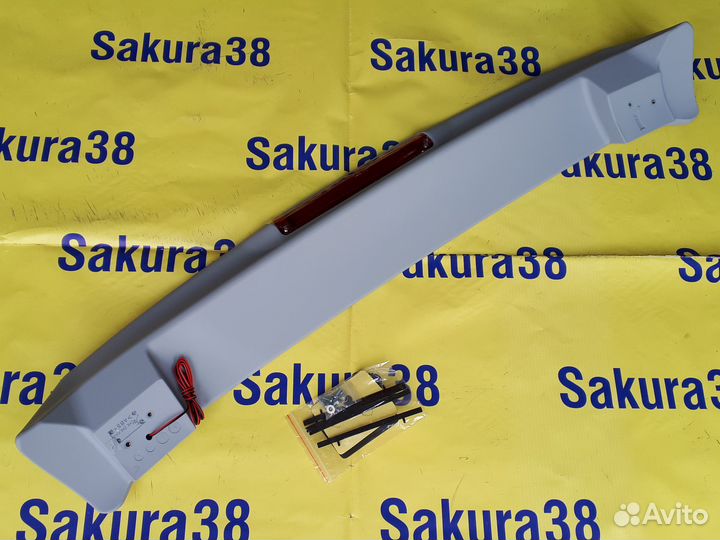 Спойлер новый Toyota Land Cruiser Prado 120