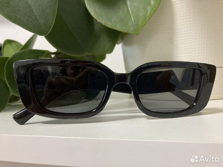 Солнцезащитные очки женские