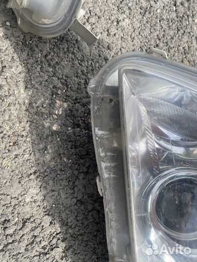 Продам фары Corolla Axio