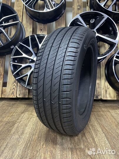 Michelin Primacy 4+ 225/40 R18 92Y