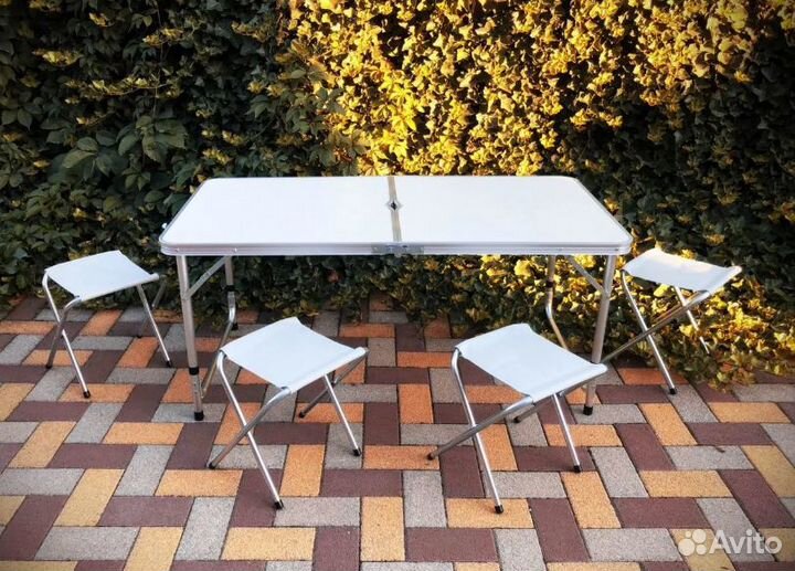 Стол складной с 4мя стульями Новый