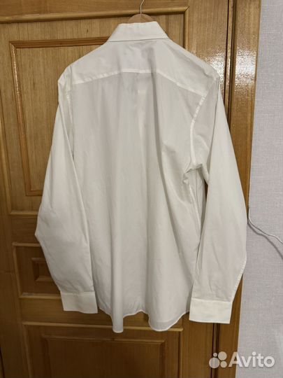 Рубашка бренда Modern Amusement