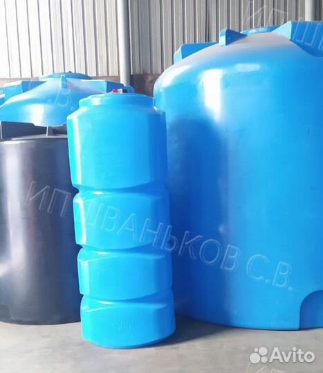 Емкость пластиковая под воду