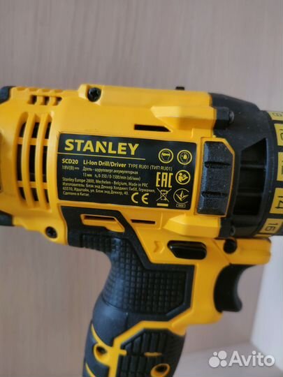 Шуруповерт stanley SCD20 новый