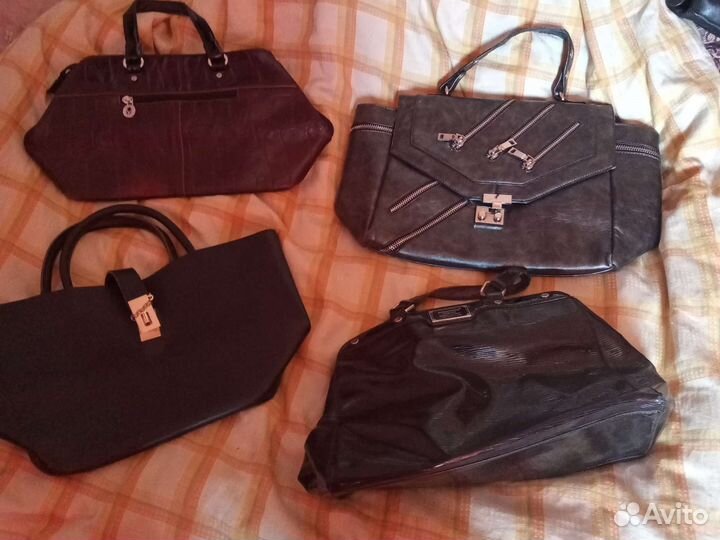 Сумки женские среднего размера