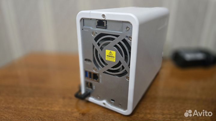 Сетевое хранилище Qnap TS-251D на 4GB DDR