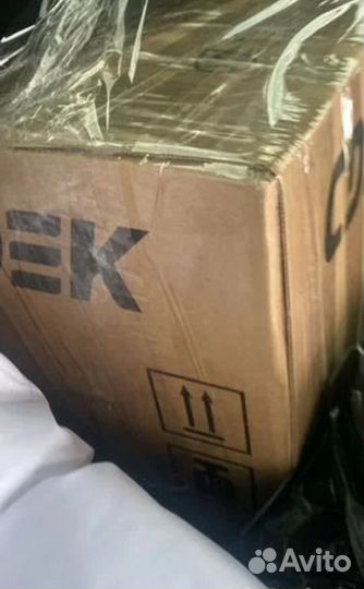 Коробка с вещами