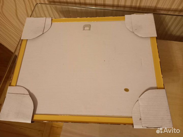 Картина в рамке под стеклом голографическая 36*28